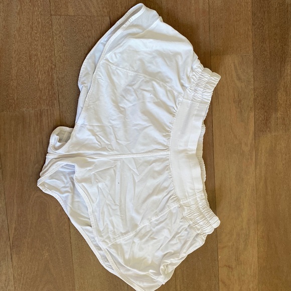 White lululemon shorts - Picture 1 of 3